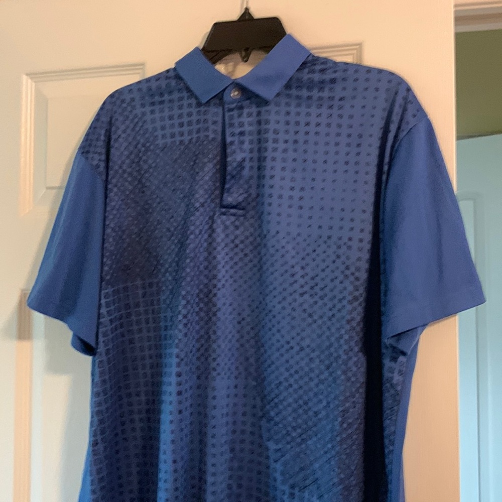 Men’s Callaway golf shirt large, excellent condition